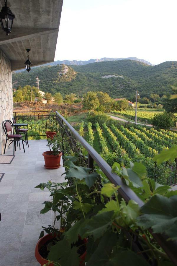 Studio And Winery Kalimut Virpazar Exterior photo